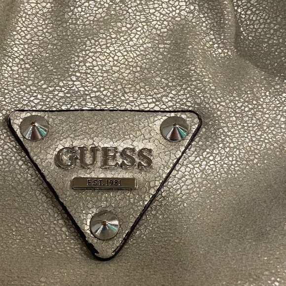 Vintage Guess Y2K Hobo Crossbody Handbag Silver - Picture 7 of 9
